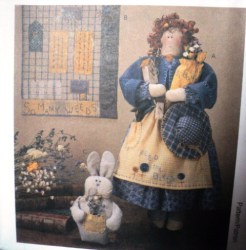8774  MCCALLS 19'' FOLK ART GARDEN DOLL,10X12'' QUILT, 8'' BUNNY PATTERN
